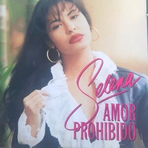 Selena CD